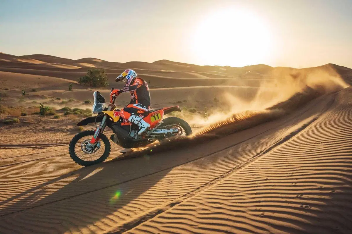 Dakar 2026. KTM, un tridente affilato per confermare (16)