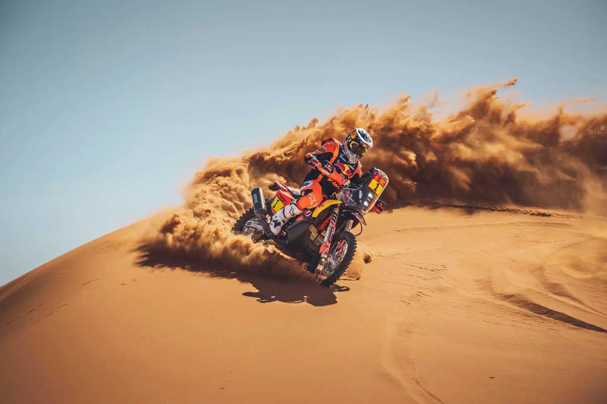 Dakar 2026. KTM, un tridente affilato per confermare (21)