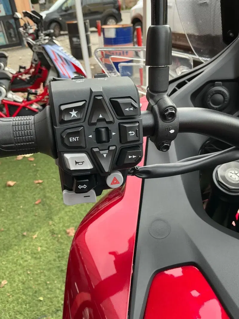 Honda NT 1100 Travel DCT (2022 - 24) (17)