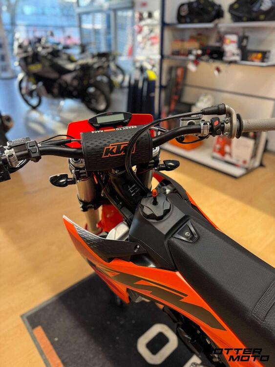 KTM 125 SX (2025) (3)