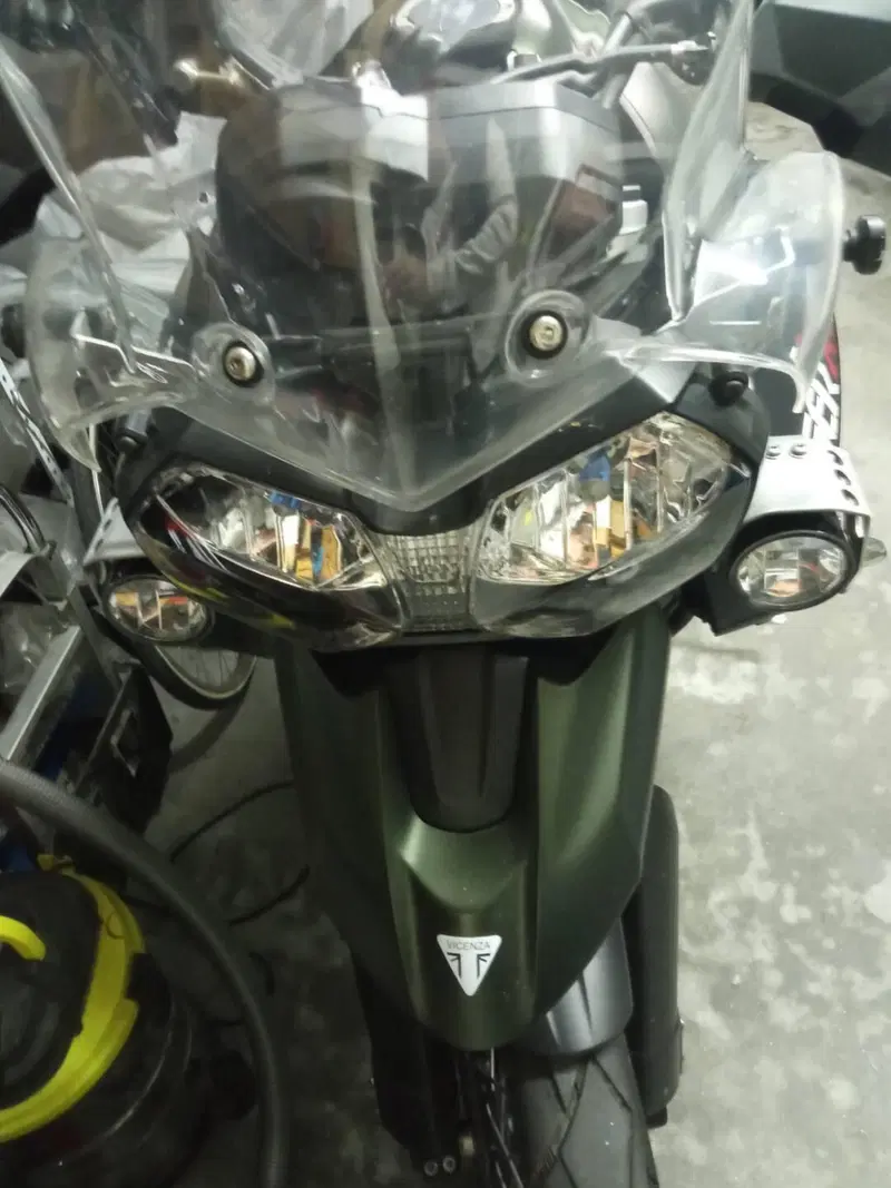 Triumph Tiger 800 XCa (2015 - 17) (4)