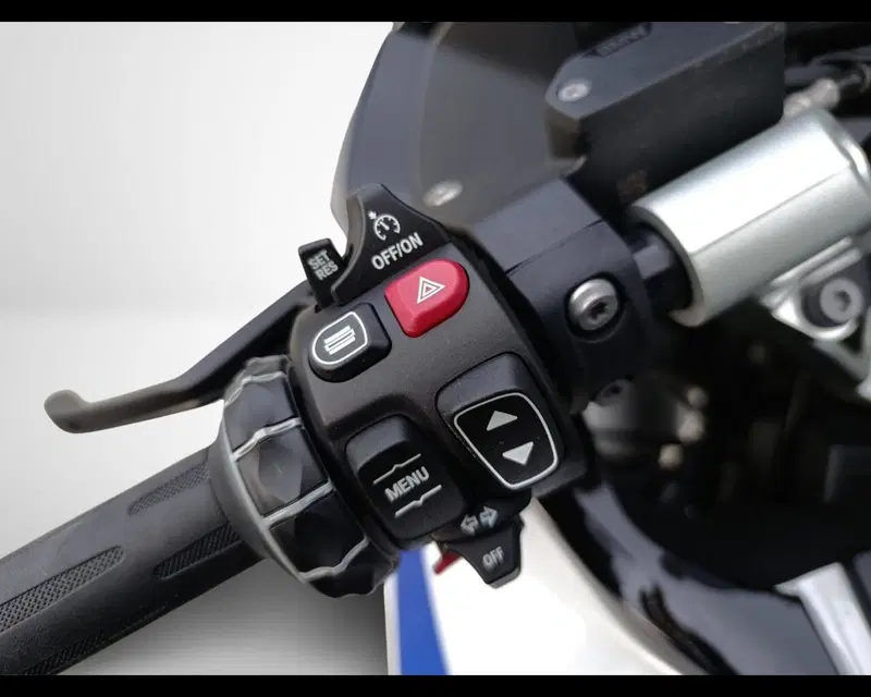 Bmw R 1300 RS (2026) (9)