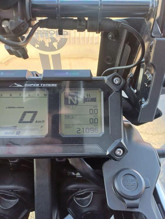 Yamaha XT1200Z Super Ténéré ABS (2015 - 16) (3)