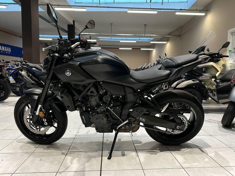 Yamaha MT-07 (2025) (2)