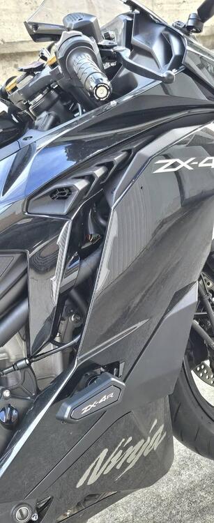 Kawasaki Ninja ZX-4R (2024 - 26) (4)