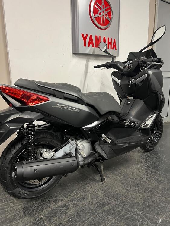 Yamaha X-Max 250 ABS (2014 - 16) (4)
