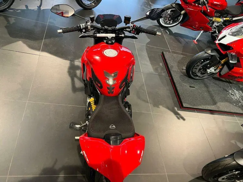 Ducati Streetfighter V2 (2022 - 24) (6)