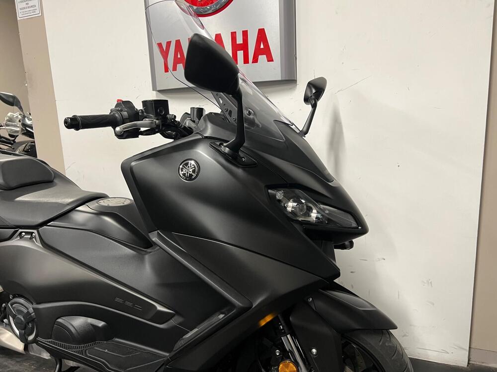 Yamaha T-Max 560 (2022 - 24) (2)