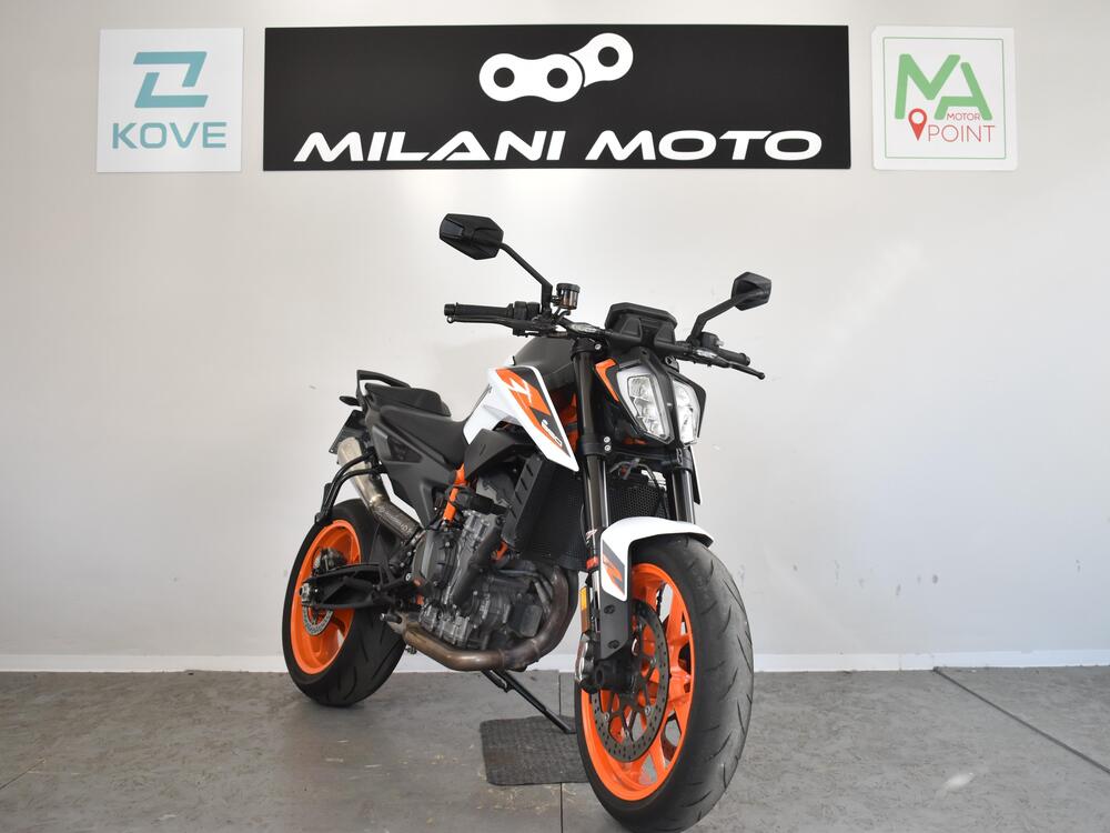 KTM 890 Duke R (2020) (2)