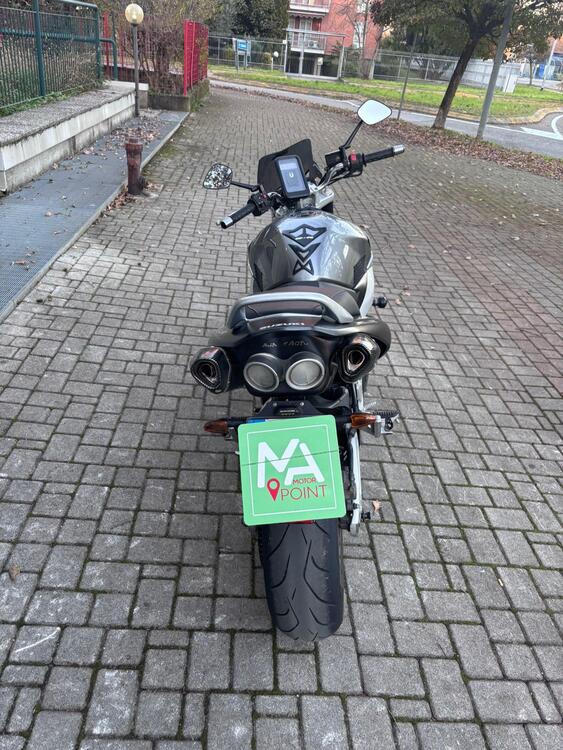 Suzuki GSR 600 (2006 - 11) (4)