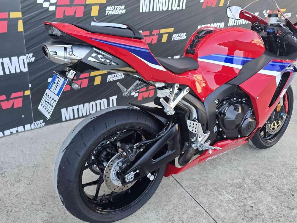 Honda CBR 600 RR (2024 - 25) (5)