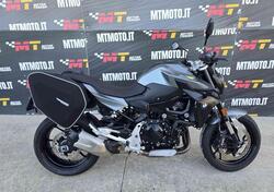 Bmw F 900 R (2021 - 24) usata