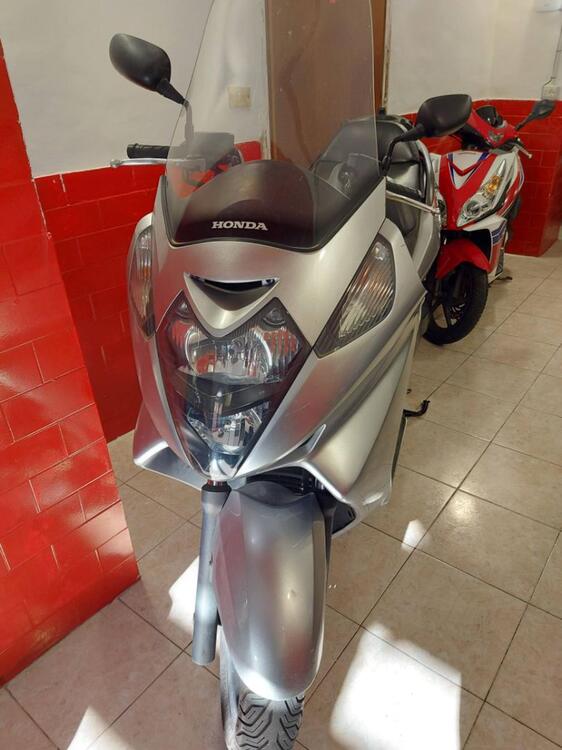 Honda Silver Wing 400 (2006 - 09) (2)