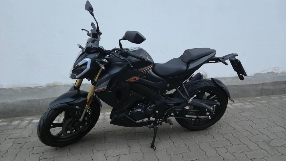 Keeway Motor RKF 125 (2025) (3)