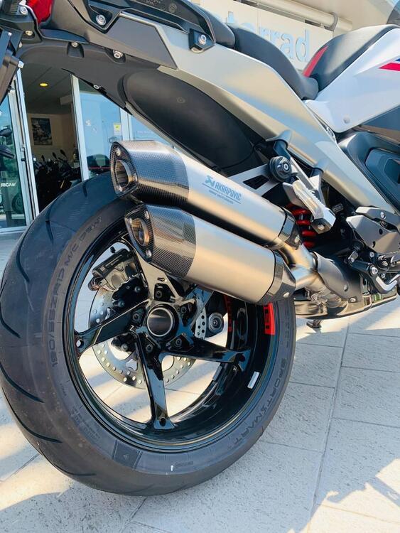 Bmw R 1300 RS (2026) (4)