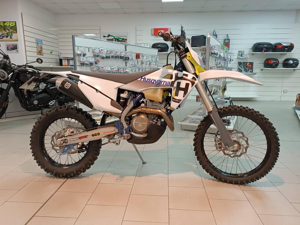 Husqvarna FE 250 (2020) (3)