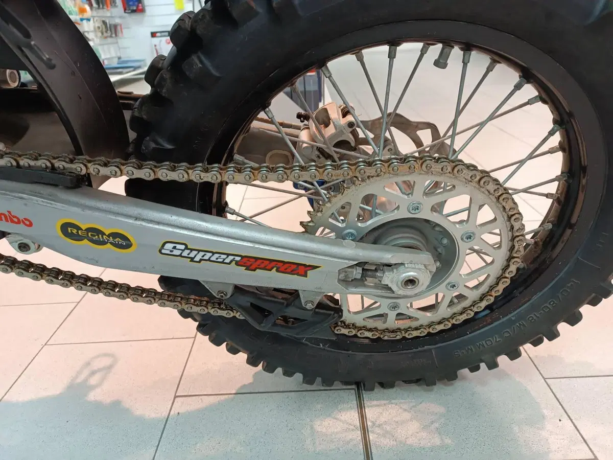 Husqvarna FE 250 (2020) (6)
