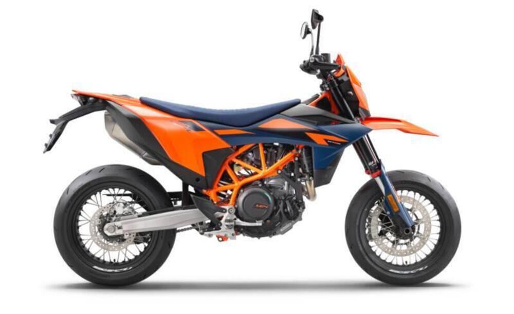 KTM 690 SMC R (2026)