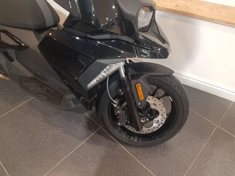 Bmw C 400 X (2025 - 26) (4)