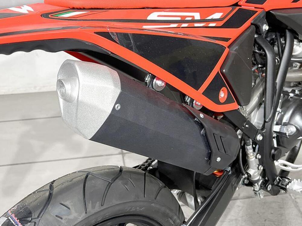 Betamotor RR 125 4T Enduro R (2024 - 25) (3)