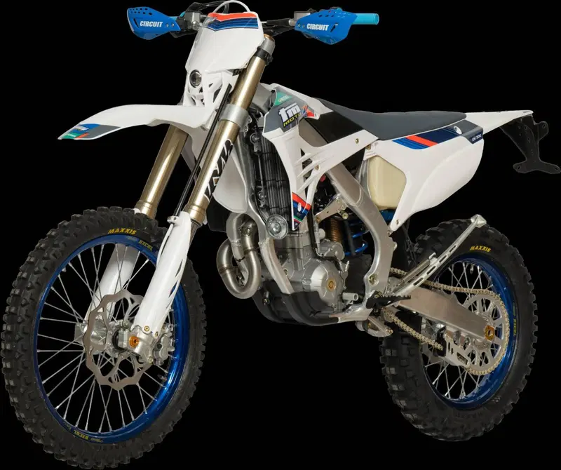 Tm Moto EN 300 ES Fi 4T (2026) (9)