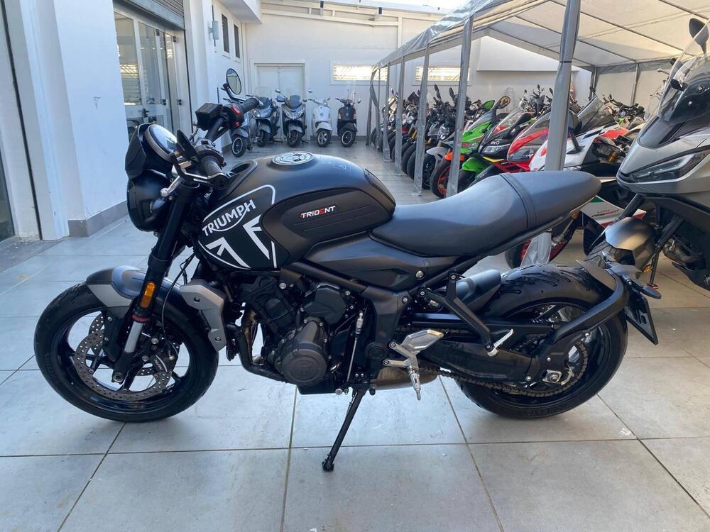 Triumph Trident 660 (2021 - 24) (2)