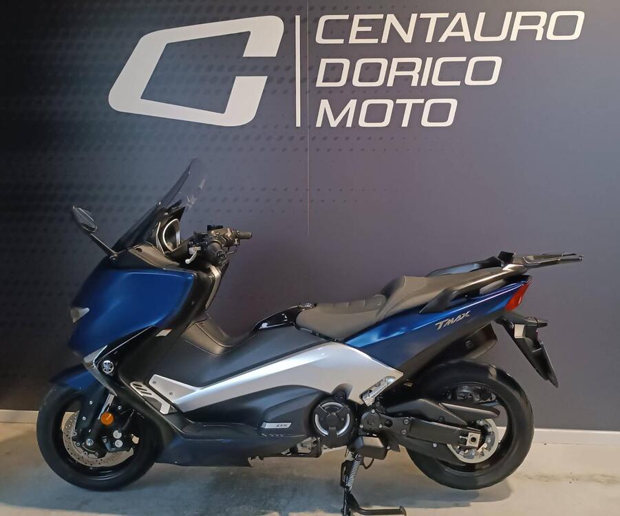 Yamaha T-Max 530 DX (2017 - 19) (2)