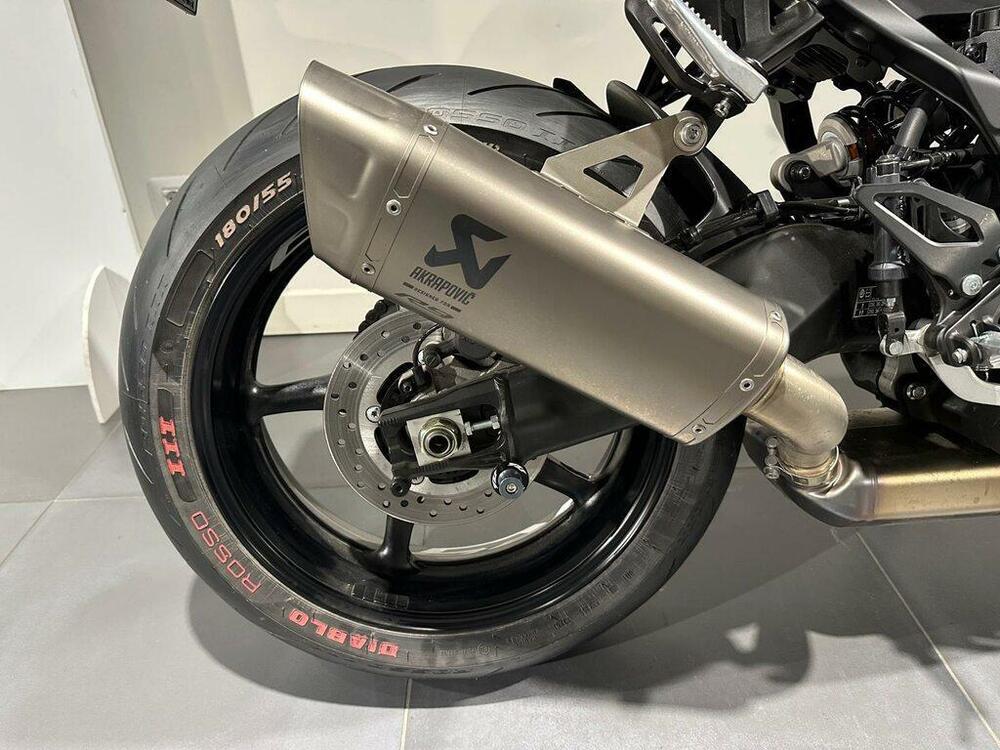 Yamaha YZF R9 (2025) (2)