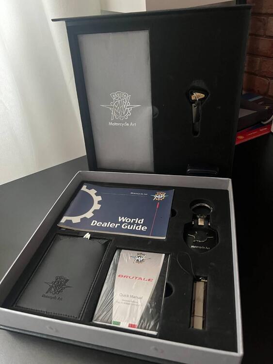 MV Agusta Brutale 910 S (2005 - 11) (4)