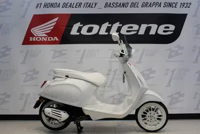 Vespa Sprint 50 Justin Bieber (2022 - 24) usata