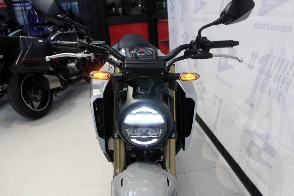 Honda CB 125 R (2021 - 23) (4)