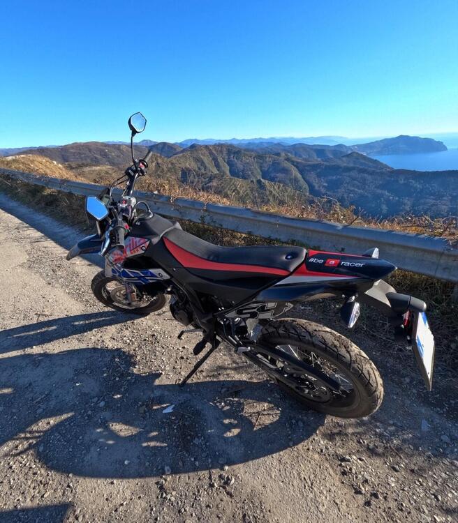 Aprilia SX 125 (2021 - 24) (3)