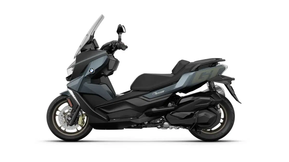 BMW Motorrad: le novità per i model year 2026 (11)