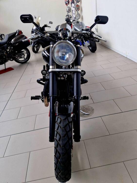 Triumph Speedmaster 865 (2005 - 10) (4)