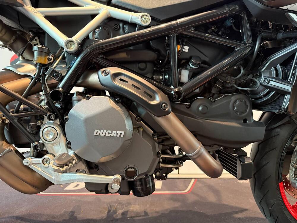 Ducati Hypermotard 950 RVE (2022 - 25) (4)