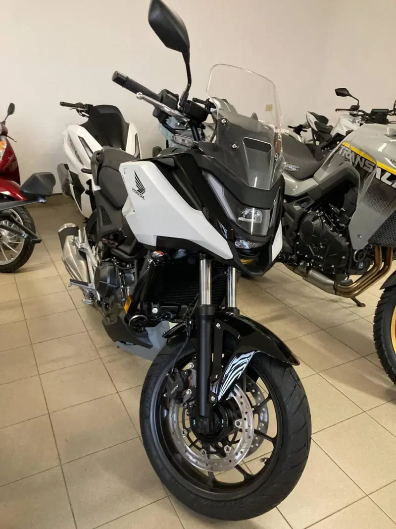 Honda NC 750 X DCT (2025 - 26)
