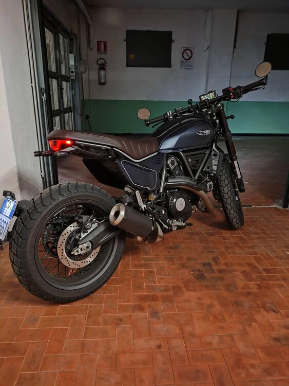 Ducati Scrambler 800 Nightshift (2023 - 25)