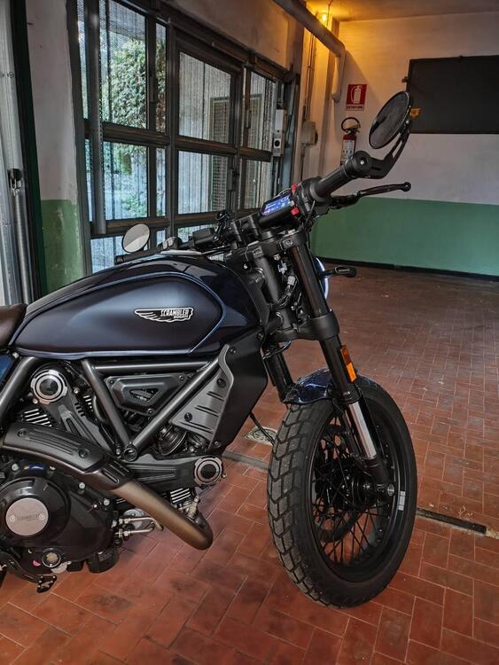 Ducati Scrambler 800 Nightshift (2023 - 25) (2)