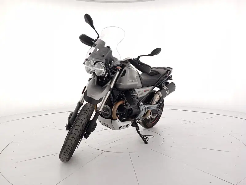 Moto Guzzi V85 TT Centenario (2021 - 22)