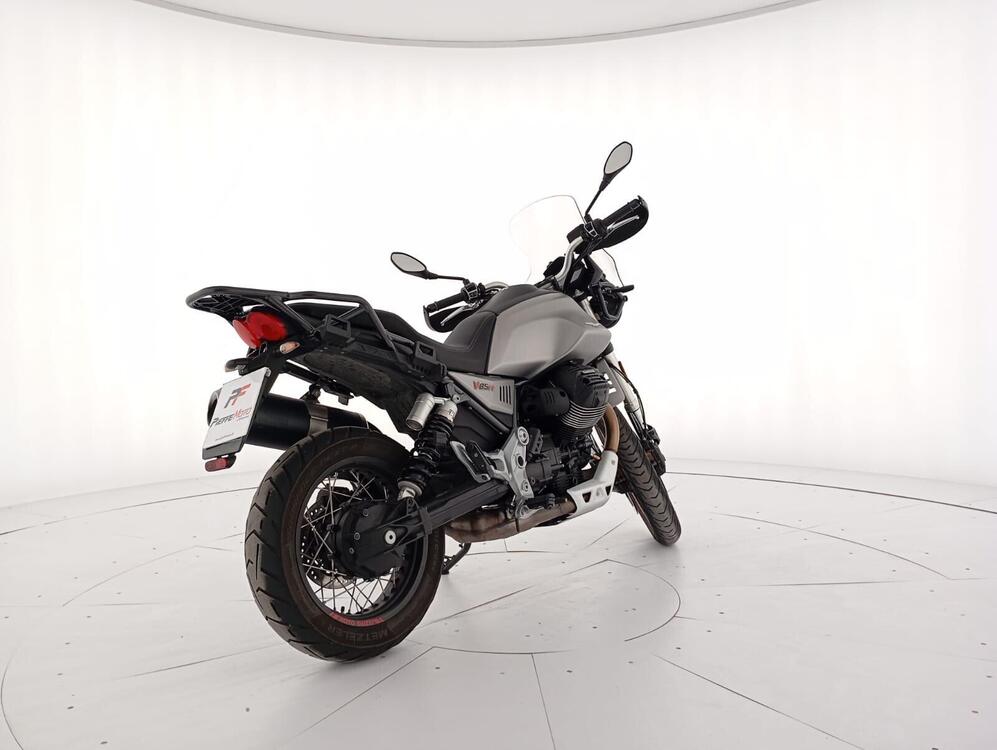 Moto Guzzi V85 TT Centenario (2021 - 22) (3)