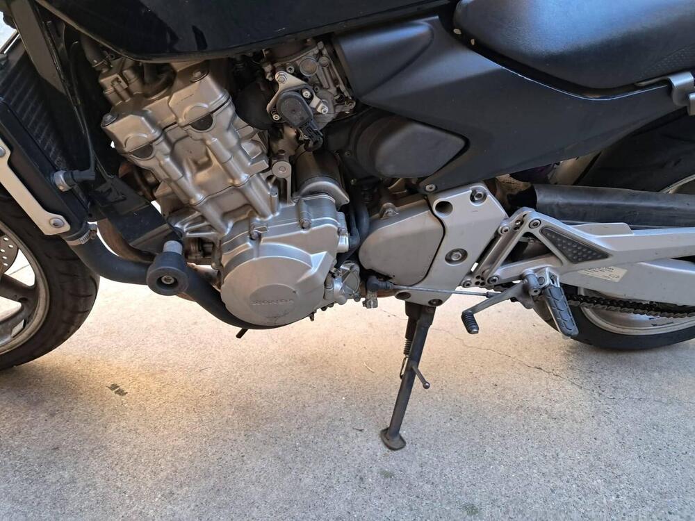 Honda Hornet 600 (2005 - 06) (5)