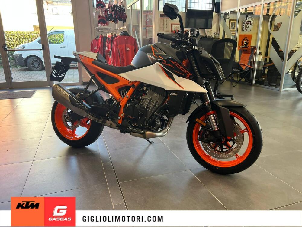 KTM 990 Duke R (2026) (2)