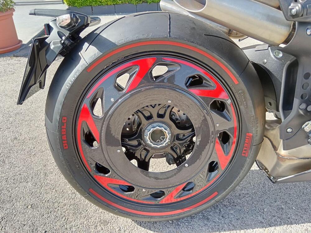 MV Agusta Rush 1000 (2023 - 25) (2)