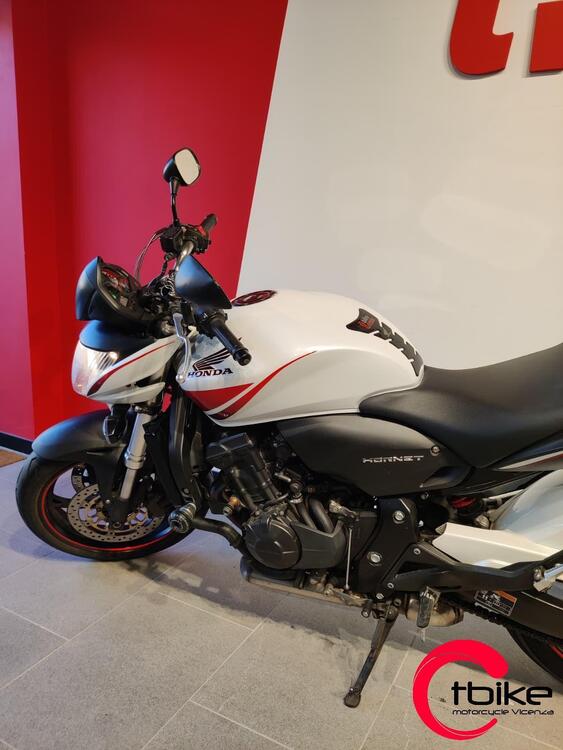 Honda Hornet 600 (2007 - 10) (4)