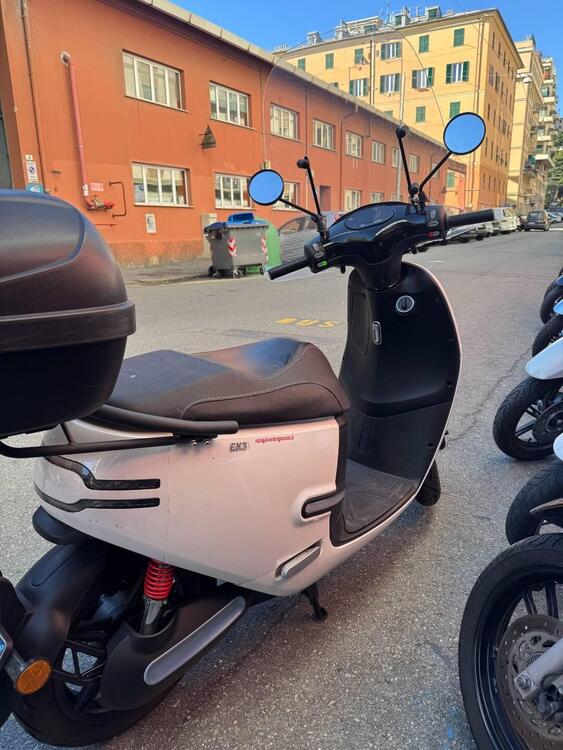 Horwin EK3 L3e (2022 - 24) (2)