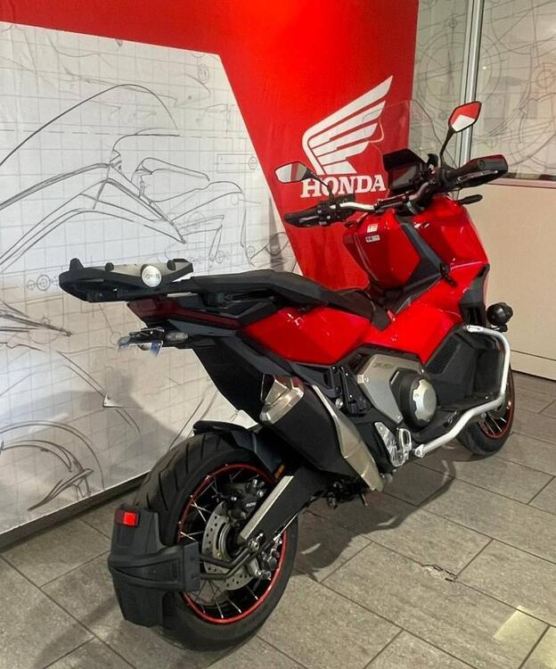 Honda X-ADV 750 DCT (2021 - 24) (5)