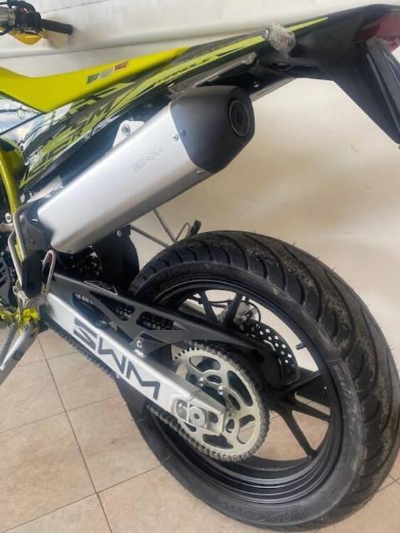 Swm SM 125 R (2025 - 26) (5)