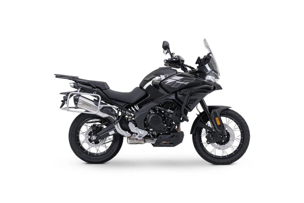 CFMOTO 700MT Adventure (2025)