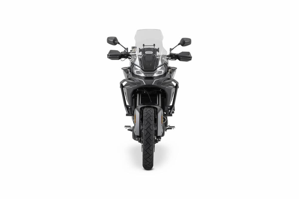 CFMOTO 700MT Adventure (2025) (5)