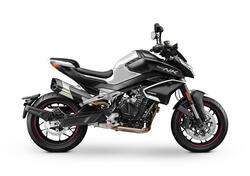 CFMOTO 800NK Advanced (2023 - 25) nuova